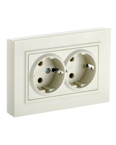 Розетка 2-местная с з/к РС12-3-БрКр бежевый BRITE (BR-R21-16-K10-F). Розетка с заземлением без защитных шторок в сборе. IEK в Нижневартовске