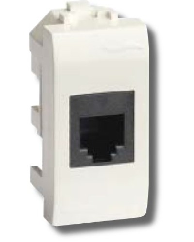 Розетка RJ-45 Brava 1 модуль белая (76457B): Розетка компьютерная экранированная с одним разъёмом в Нижневартовске